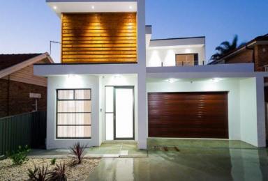 House For Lease - NSW - Hurstville - 2220 - Luxury, Style and Comfort, Modern 5 Bedrooms (5-5-2) Full Brick Family House. LUG. Close to Danebank Anglican School. (Image 2)