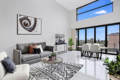 House For Lease - NSW - Hurstville - 2220 - Luxury, Style and Comfort, Modern 5 Bedrooms (5-5-2) Full Brick Family House. LUG. Close to Danebank Anglican School. (Image 2)