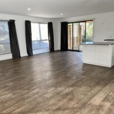 Villa For Lease - TAS - Kingston - 7050 - Not Your Average Villa (Image 2)