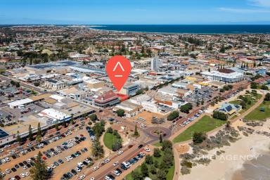 House For Sale - WA - Geraldton - 6530 - Prime Marine Terrace Position. Two Titles. Six Car Bays. (Image 2)