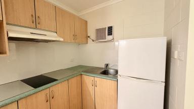Unit For Lease - QLD - Woree - 4868 - Furnished 1-Bed Unit (Image 2)