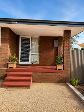 House For Sale - WA - Norseman - 6443 - Affordable Family Home on Large Corner Block with Huge Garage Space (Image 2)