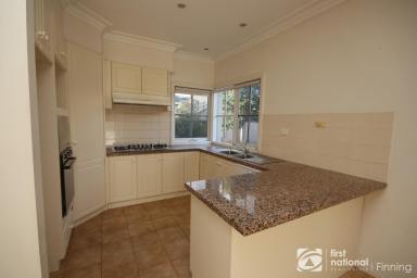 Townhouse For Lease - VIC - Templestowe - 3106 - Spacious 3 Bedroom Townhouse in Sought After Templestowe Location (Image 2)