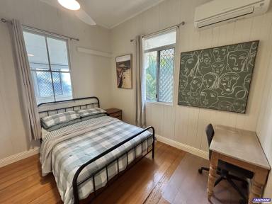 Unit For Lease - QLD - Newtown - 4350 - Rooming Accommodation - Furnished Room for Rent, Utilities Included + Ongoing Cleaning  (Image 2)