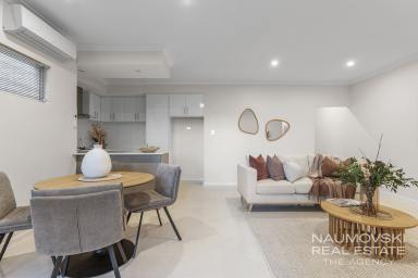House For Sale - WA - Nollamara - 6061 - MODERN COMFORT WITH EASY CARE APPEAL!  (Image 2)