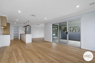 House For Lease - NSW - Thurgoona - 2640 - BRAND NEW BEAUTY! (Image 2)