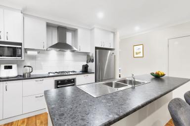 House For Sale - NSW - Wentworth - 2648 - Living The Peaceful Life! (Image 2)