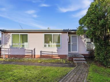 House For Lease - TAS - New Norfolk - 7140 - Positioned in a peaceful pocket of New Norfolk  (Image 2)