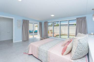 House For Sale - QLD - Bucasia - 4750 - Spacious Family Living with Poolside Paradise Just Moments from Bucasia Beach  (Image 2)