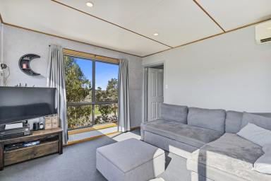 House For Lease - TAS - Geilston Bay - 7015 - Spacious Two-Bedroom Home with Stunning Surroundings - $600 Per Week (Image 2)