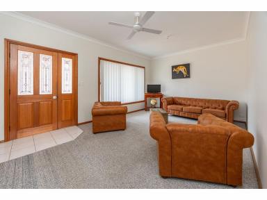 Villa For Sale - NSW - Tuncurry - 2428 - Easy Living in Prime Tuncurry Position – Low-Maintenance Villa with No Body Corporate Fees  (Image 2)