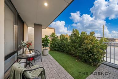 House For Sale - WA - Harrisdale - 6112 - Modern, Low-Maintenance Living in a Prime Harrisdale Location  (Image 2)