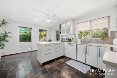 House For Sale - WA - Greenwood - 6024 - GREAT OPPORTUNITY TO BRING BACK THE SPARKLE (Image 2)