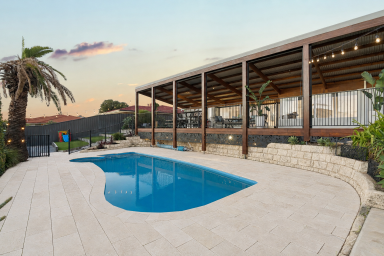House For Sale - WA - Ocean Reef - 6027 - In a Word: Spectacle (Image 2)
