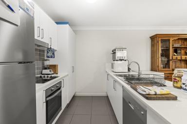 Duplex/Semi-detached For Sale - QLD - Drayton - 4350 - Dual Income, Strong Returns & Outstanding Investment Appeal  (Image 2)