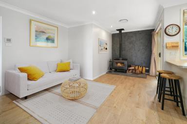 House For Sale - NSW - Raymond Terrace - 2324 - ELEVATED FAMILY LIVING WITH STUNNING GARDENS, SOLAR EFFICIENCY & VERSATILE SPACES!  (Image 2)