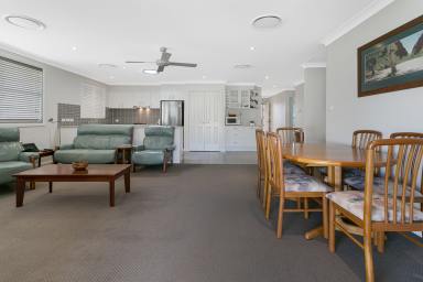 House For Lease - NSW - Tamworth - 2340 - EXECUTIVE LIVING IN HILLVUE  (Image 2)