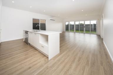 House For Sale - VIC - Swan Hill - 3585 - Brand New, Stylish & Ready to Move In  (Image 2)