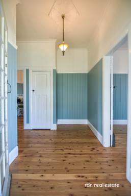 House For Sale - NSW - Warialda - 2402 - COME HOME TO COUNTRY CHARM  (Image 2)