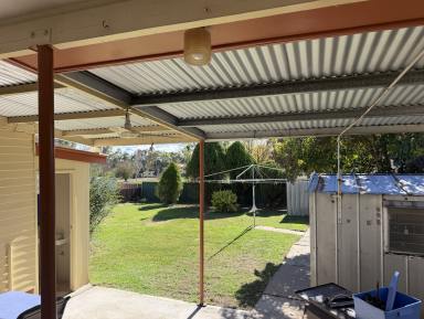 House For Sale - NSW - Inverell - 2360 - Ideal First Home or Investment  (Image 2)