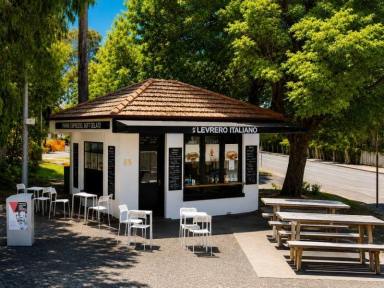 Business For Sale - VIC - Heidelberg - 3084 - Prime Heidelberg Panini Bar | $275/Week Rent  (Image 2)