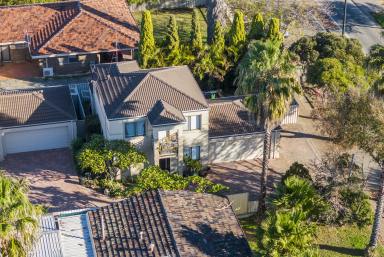 House For Sale - WA - Mandurah - 6210 - HEART OF THE ACTION CLOSE TO FORESHORE (Image 2)