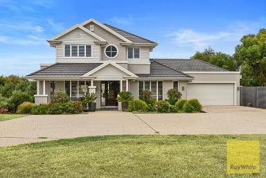 House For Sale - VIC - Yanakie - 3960 - Luxury On The Edge of Wilsons Promontory  (Image 2)