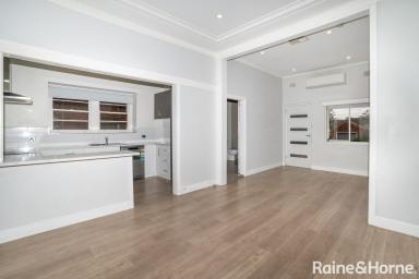 House For Lease - NSW - Turvey Park - 2650 - TURVEY PARK CHARM  (Image 2)