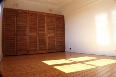 Apartment For Lease - NSW - Coogee - 2034 - Spacious, light 2 br + sunroom. Close to beach, cafes and public transport  (Image 2)