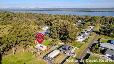 House For Sale - QLD - Russell Island - 4184 - Affordable Island Living – Vacant & Ready to Move In  (Image 2)