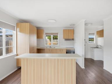 House For Lease - TAS - Warrane - 7018 - Spacious & Comfortable Living in the Heart of Warrane  (Image 2)