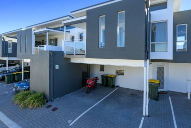 House For Sale - WA - Midland - 6056 - Charming Midland Gem in Prime Location  (Image 2)