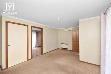 Unit For Sale - VIC - Shepparton - 3630 - Private & Separate 2 Bedroom Unit - South Shepparton  (Image 2)