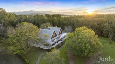 Lifestyle For Sale - NSW - Pokolbin - 2320 - THE CARRIAGES – A ROMANTIC VINEYARD ESTATE IN THE HEART OF HUNTER VALLEY WINE COUNTRY  (Image 2)
