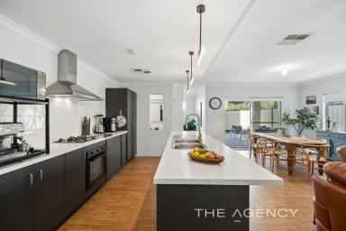 House For Sale - WA - Clarkson - 6030 - Quality Family Home with Outstanding Lifestyle Appeal  (Image 2)