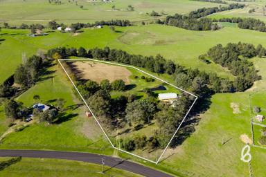 Lifestyle For Sale - NSW - Singleton - 2330 - Lifestyle Acreage with Exceptional Water Security (Image 2)