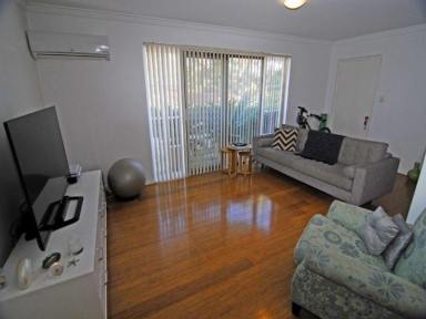 House For Sale - WA - Booragoon - 6154 - PEACEFUL GROUND FLOOR LAKESIDE LIVING  (Image 2)