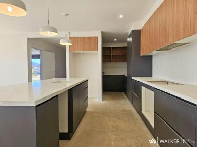 House For Sale - VIC - Kyabram - 3620 - Masterfully Built in The Edge Estate  (Image 2)