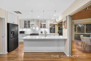 House For Sale - WA - Swan View - 6056 - Where Every Window Frames a View!  (Image 2)