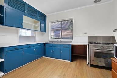 House For Sale - VIC - Moe - 3825 - Offering Dual Living Accommodation (Image 2)