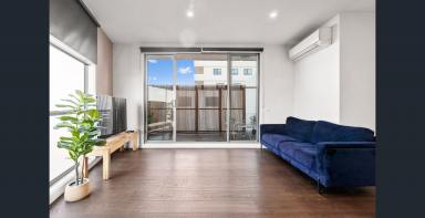 Unit Leased - VIC - Cheltenham - 3192 - BOUTIQUE APARTMENT | CENTRAL LOCATION | SECURE AND SAFE  (Image 2)