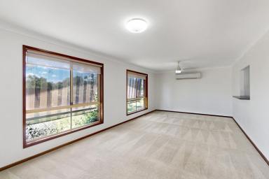 House Leased - NSW - Merriwa - 2329 - 4 bedroom Home. (Image 2)