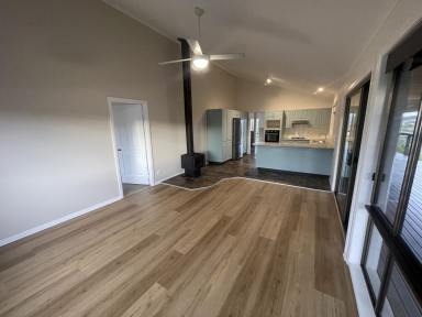 House For Lease - NSW - Forster - 2428 - Executive Style Four Bedroom Home (Image 2)