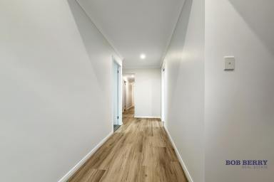 House For Lease - NSW - Dubbo - 2830 - Brand New Family Home with Stunning Sunrise Views in Southlakes Estate  (Image 2)
