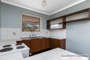 House For Lease - WA - Orelia - 6167 - CLOSE TO PUBLIC TRANSPORT  (Image 2)