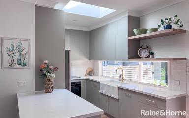 House For Lease - NSW - Kooringal - 2650 - KOORINGAL CHARMER  (Image 2)