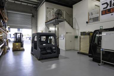 Industrial/Warehouse For Sale - QLD - Paget - 4740 - Entry Level Opportunity in Paget! (Image 2)