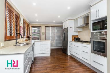 House For Sale - NSW - Lithgow - 2790 - Spacious Family Living & Smart Investment on 1,250sqm with Pool  (Image 2)