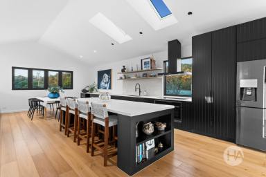 House For Sale - VIC - Venus Bay - 3956 - Modern Coastal Living  (Image 2)
