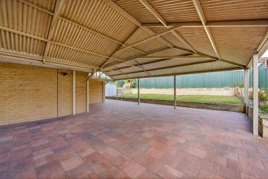 House For Sale - WA - Heathridge - 6027 - BIG BLOCK, BIG POTENTIAL, BRIGHT FUTURE  (Image 2)